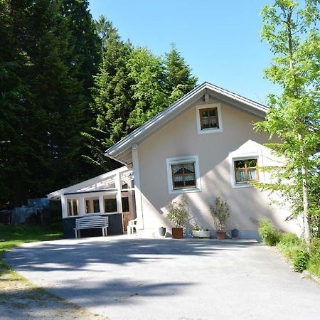 ハウツェンベルク Haus Jasminヴィラ エクステリア 写真