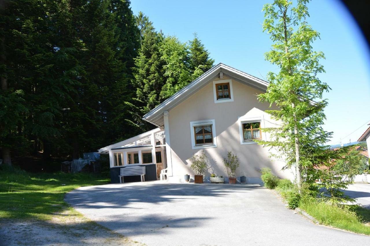 ハウツェンベルク Haus Jasminヴィラ エクステリア 写真